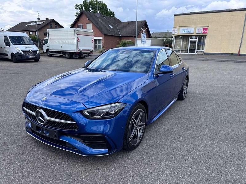 Spektralblau metalliclack Gebraucht 2023 Mercedes C200 Limousine | 38.900 € (Fairer Preis) - Bild 1/4