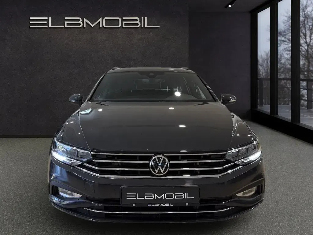 Gebraucht VW Passat Business 200 PS (147 kW) 2021 Grau Kombi