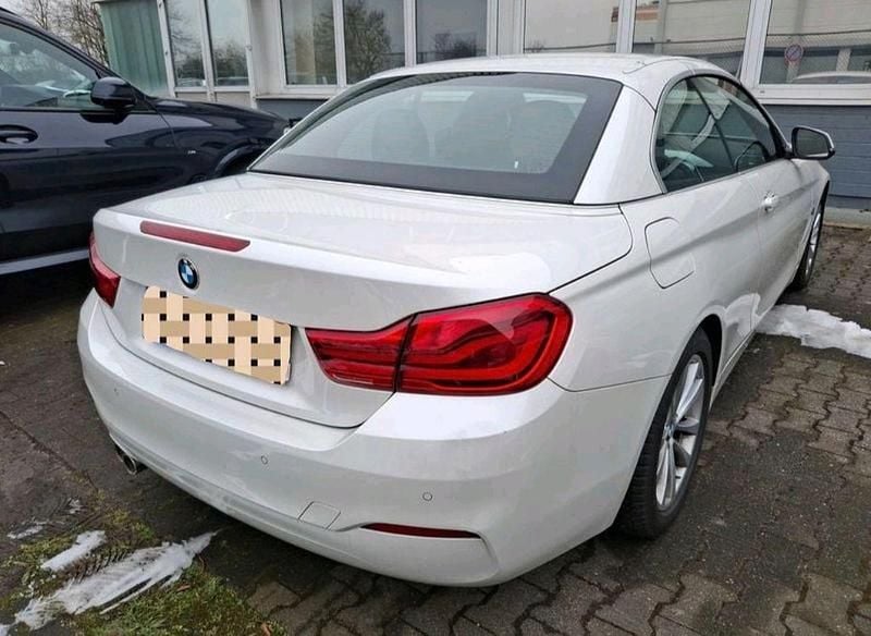 Gebraucht BMW 420 Advantage 184 PS (135 kW) 2018 Mineralweiss Cabrio