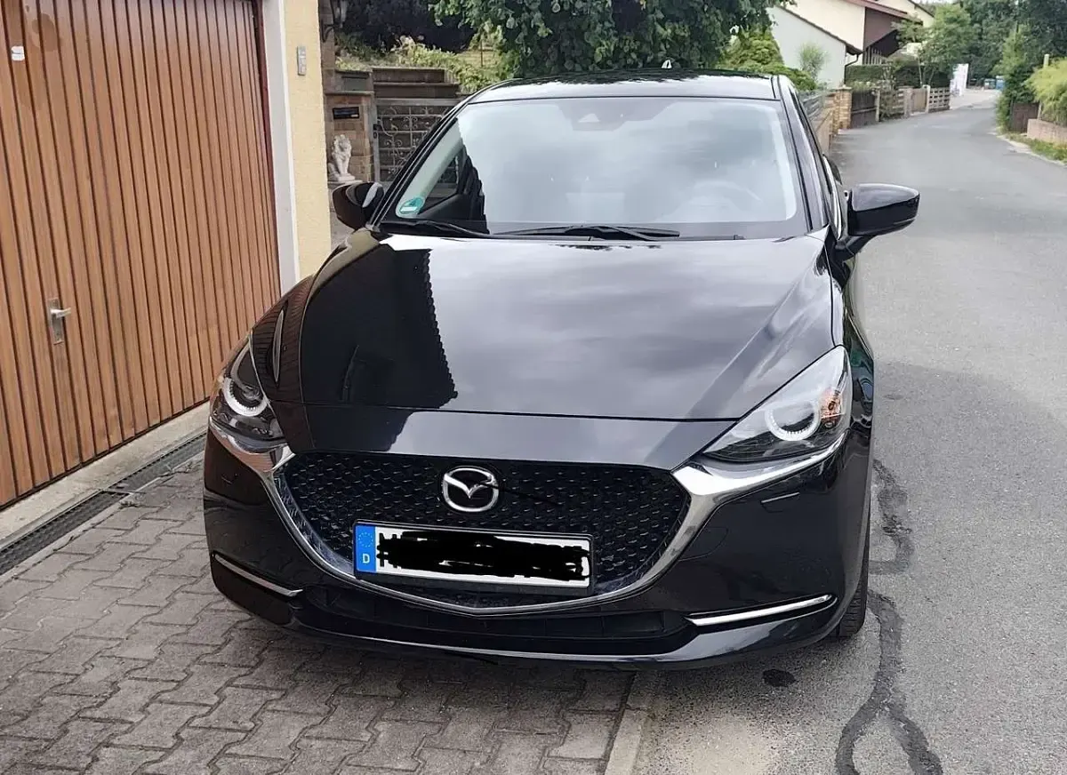 Gebraucht Mazda 2 Exclusive-Line 90 PS (66 kW) 2022 Schwarz Kleinwagen
