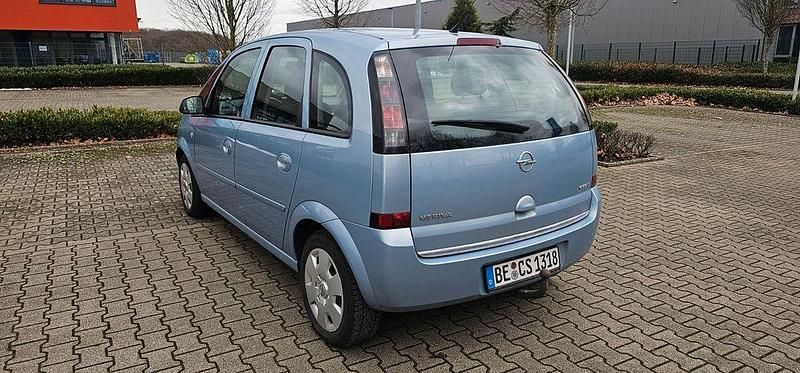 Gebraucht Opel Meriva Selection 90 PS (66 kW) 2009 Blau Van / Kleinbus
