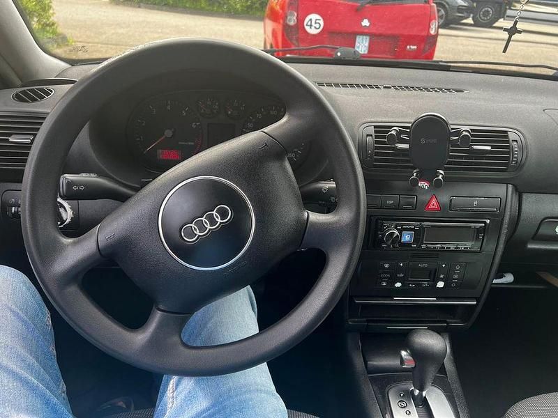 Brugt Audi A3 150 HK (110 kW) 2002 Grå Hatchback