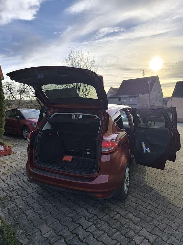 Gebraucht Ford C-MAX Titanium 150 PS (110 kW) 2015 Rot Van / Kleinbus