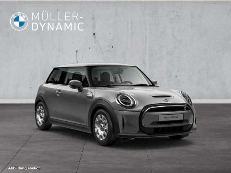 Moonwalk grey (metallic) Gebraucht 2022 Mini Cooper Kleinwagen | 16.680 € (Guter Preis) - Bild 1/4
