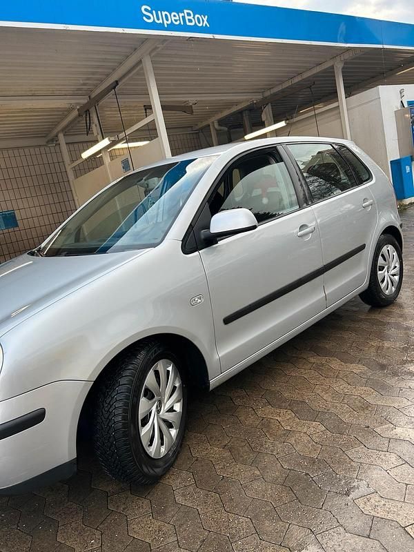 Gebraucht VW Polo Classicline 75 PS (55 kW) 2003 Grau Limousine