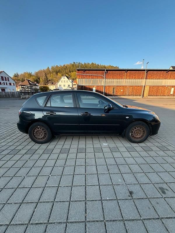 Second-hand Mazda 3 85 CP (62 kW) 2007 Negru Berlinǎ