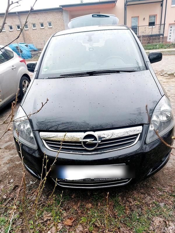Schwarz Gebraucht 2011 Opel Zafira Van / Kleinbus | 3.500 € (Guter Preis) - Bild 1/4