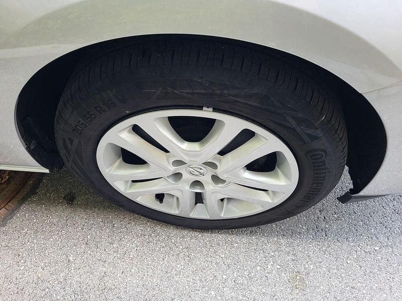 Gebraucht Opel Astra 105 PS (77 kW) 2021 Grau Kombi