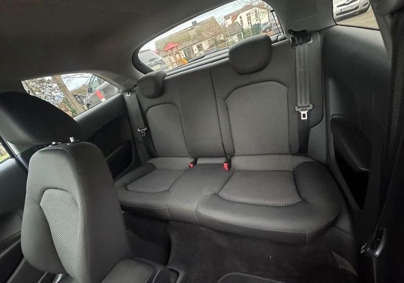 Gebraucht Audi A1 95 PS (69 kW) 2017 Grau Kleinwagen