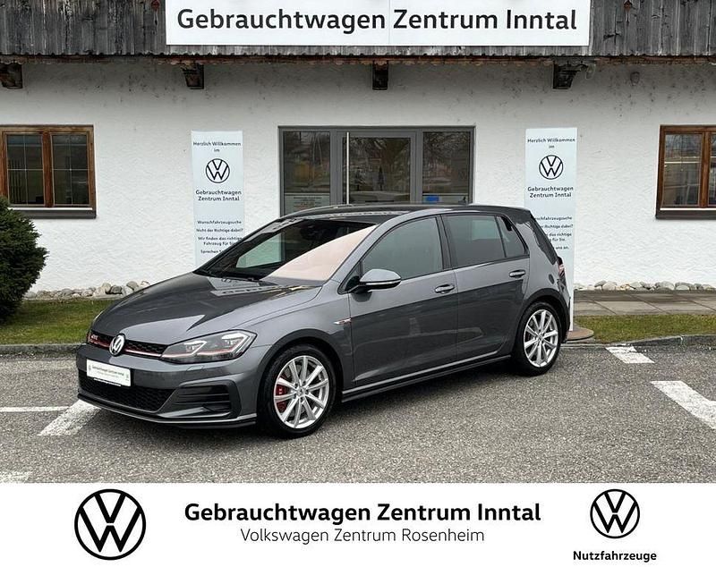 Grau Gebraucht 2019 VW Golf GTI Limousine | 21.690 € (Fairer Preis) - Bild 1/4