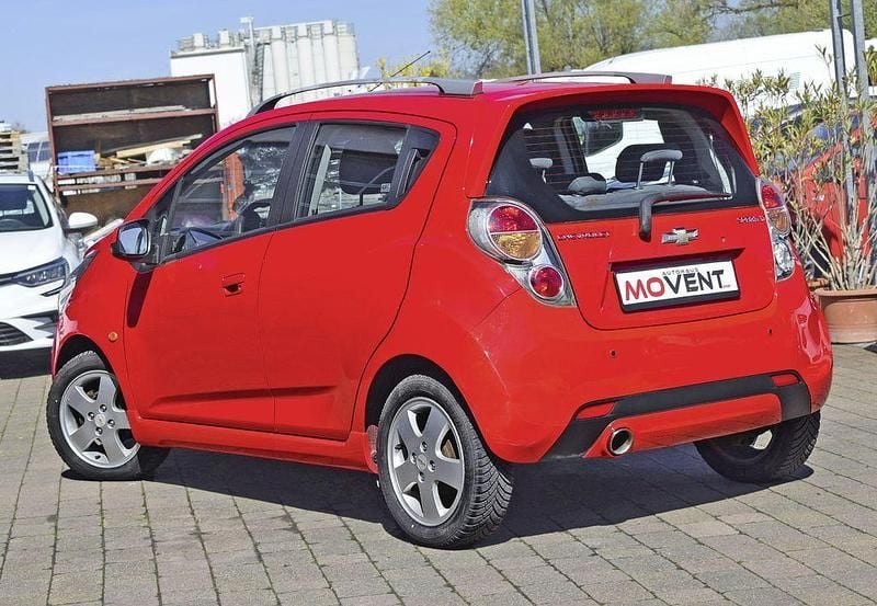 Gebraucht Chevrolet Spark LT 82 PS (60 kW) 2010 Rot Kleinwagen