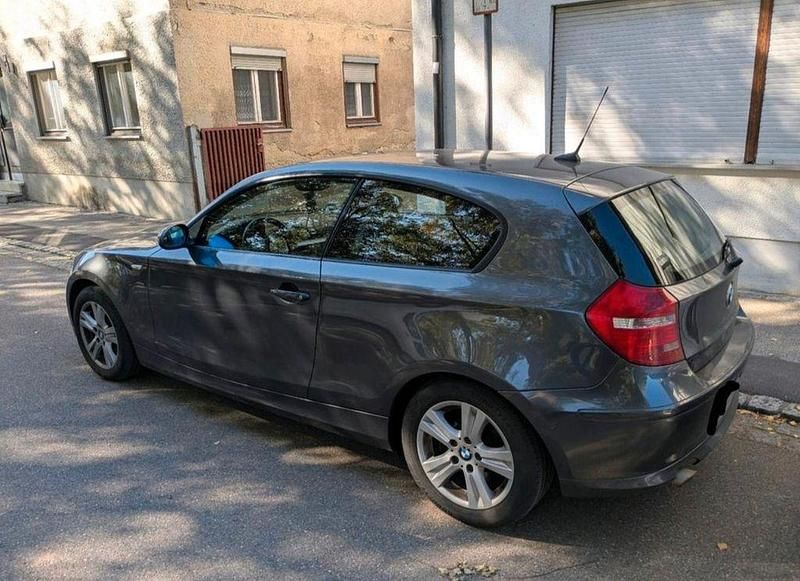 Gebraucht BMW 118 143 PS (105 kW) 2007 Grau Kleinwagen