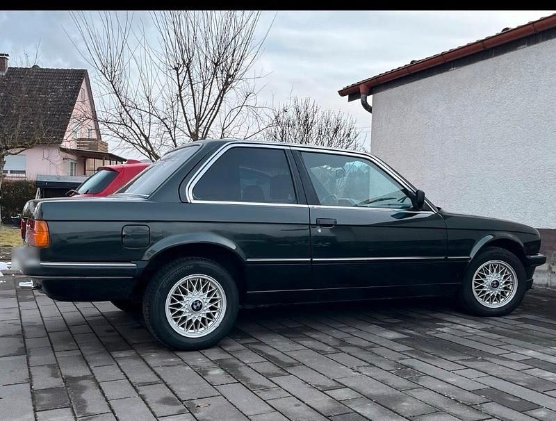 Gebraucht BMW 323 150 PS (110 kW) 1983 Grün Coupé
