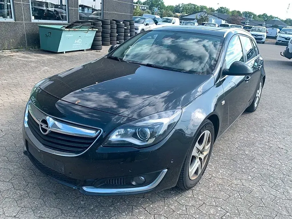 Gebraucht Opel Insignia S 140 PS (102 kW) 2015 Blau Kombi