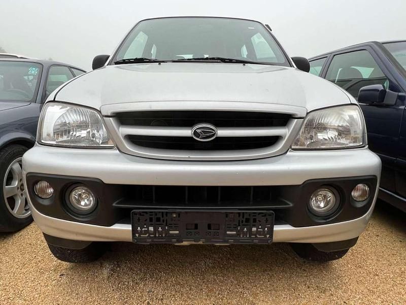 Gebraucht Daihatsu Terios 86 PS (63 kW) 2005 Silber metallic SUV