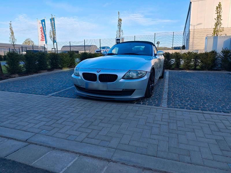 Gebraucht BMW Z4 Sport Line 265 PS (194 kW) 2006 Silber Cabrio