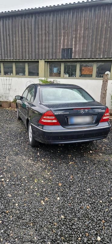 Gebraucht Mercedes C200 163 PS (119 kW) 2000 Schwarz Limousine