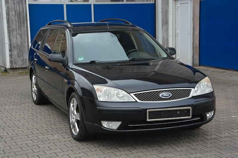 Gebraucht Ford Mondeo 131 PS (96 kW) 2004 Schwarz Kombi
