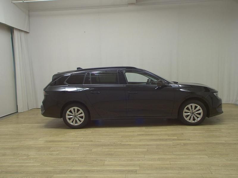 Schwarz Gebraucht 2024 Opel Astra Business Kombi | 16.980 € (Superpreis) - Bild 1/4