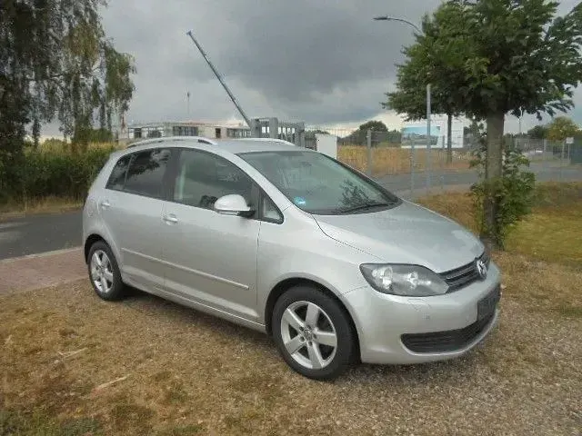 Gebraucht VW Golf Plus 105 PS (77 kW) 2013 Silber Van / Kleinbus