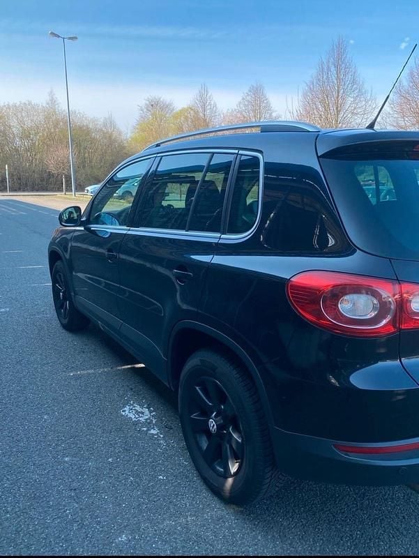 Gebraucht VW Tiguan 150 PS (110 kW) 2009 Schwarz SUV
