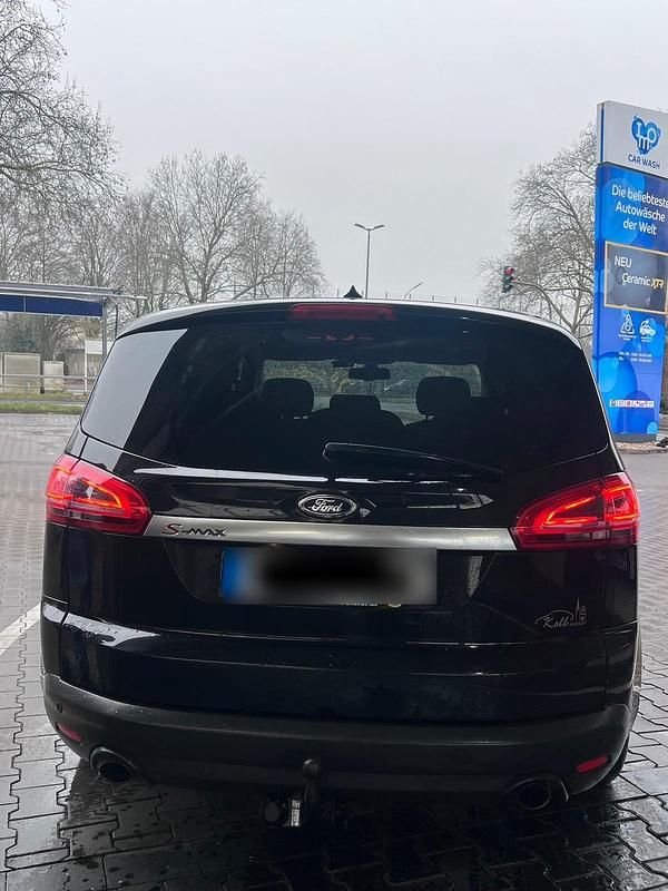 Gebraucht Ford S-MAX S 140 PS (102 kW) 2011 Schwarz Van / Kleinbus