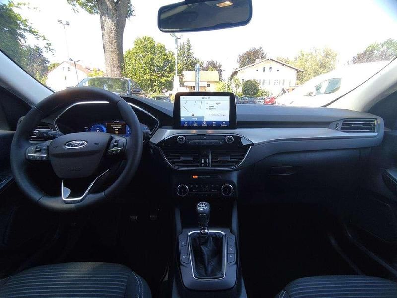 Gebraucht Ford Kuga Titanium 150 PS (110 kW) 2024 Schwarz SUV