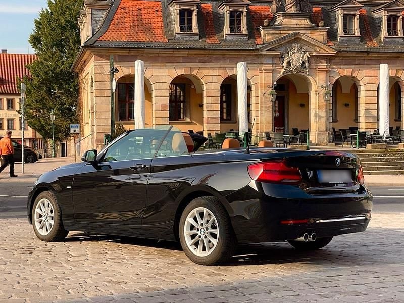 Gebraucht BMW 220 Luxury Line 184 PS (135 kW) 2017 Schwarz Cabrio