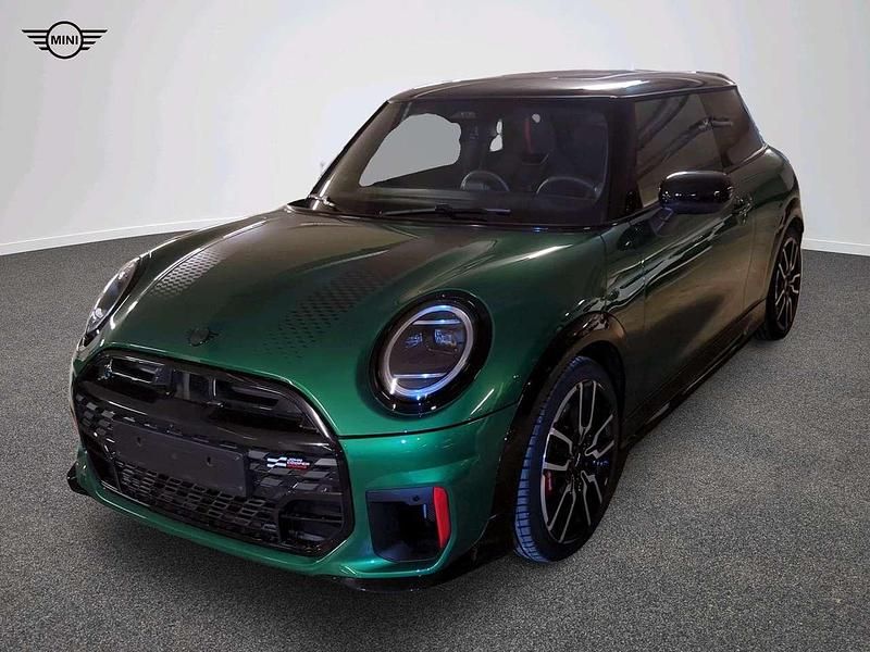 Gebraucht Mini John Cooper Works 231 PS (169 kW) 2025 Grün Kleinwagen