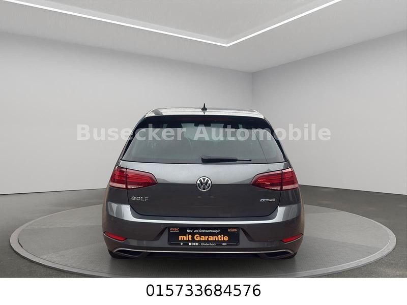 Second-hand VW Golf VII Join 131 CP (96 kW) 2018 Gri Break