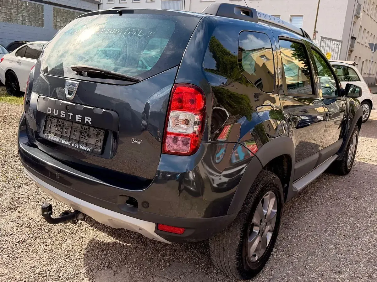 Używany Dacia Duster Prestige 125 KM (91 kW) 2014 Szary SUV