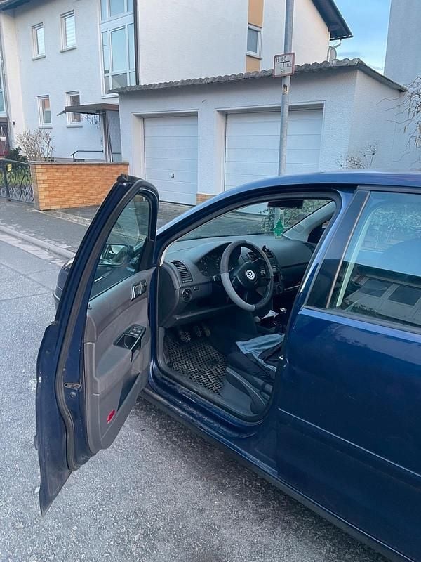 Gebraucht VW Polo 75 PS (55 kW) 2002 Blau Kombi
