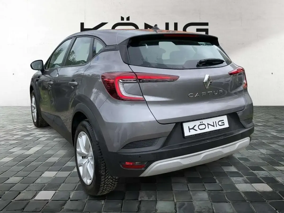 Gebraucht Renault Captur Equilibre 91 PS (66 kW) 2023 Stahlgrau SUV
