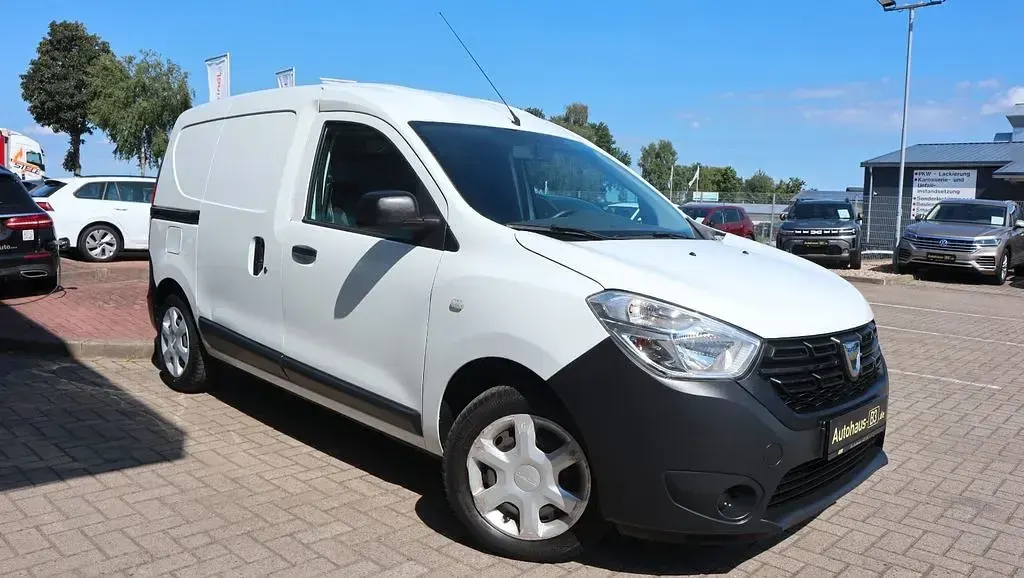 Gebraucht Dacia Dokker Essentiel 75 PS (55 kW) 2019 Weiß Van / Kleinbus