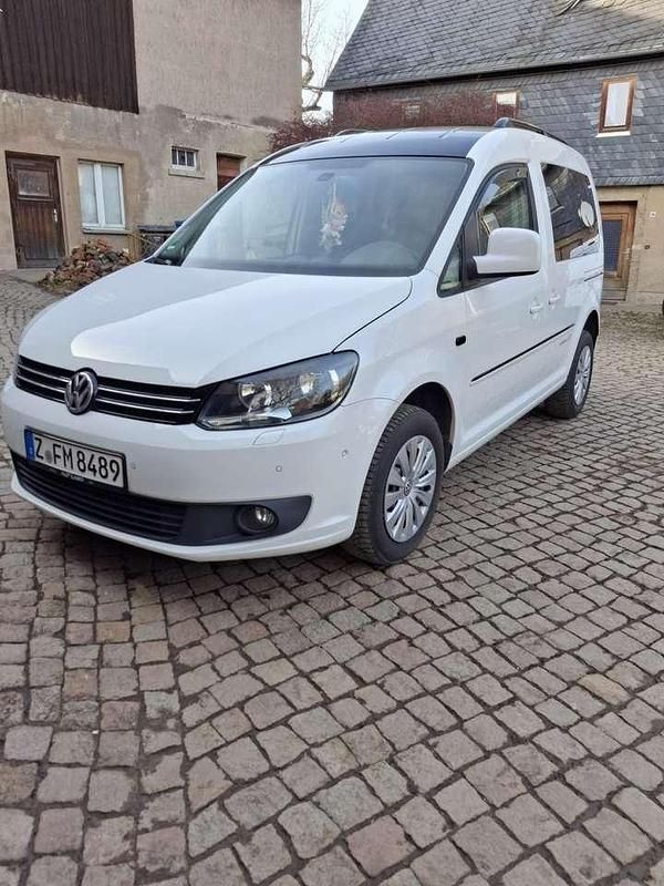 Gebraucht VW Caddy Edition 106 PS (77 kW) 2012 Weiß Van / Kleinbus