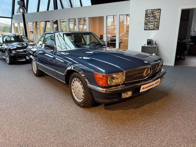 Gebraucht Mercedes SL500 245 PS (180 kW) 1985 Blau Cabrio