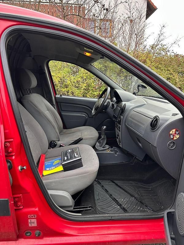 Gebraucht Dacia Logan 84 PS (61 kW) 2008 Rot Kombi