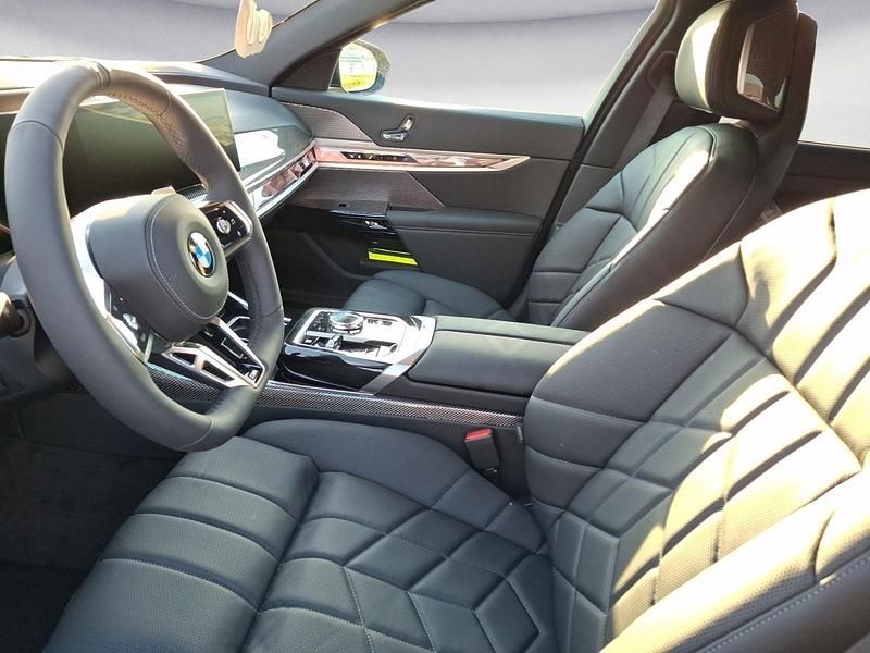 Neu BMW 740 299 PS (219 kW) 2026 Schwarz Limousine