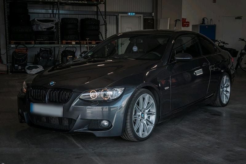 Second-hand BMW 335 325 CP (239 kW) 2008 Gri Coupe
