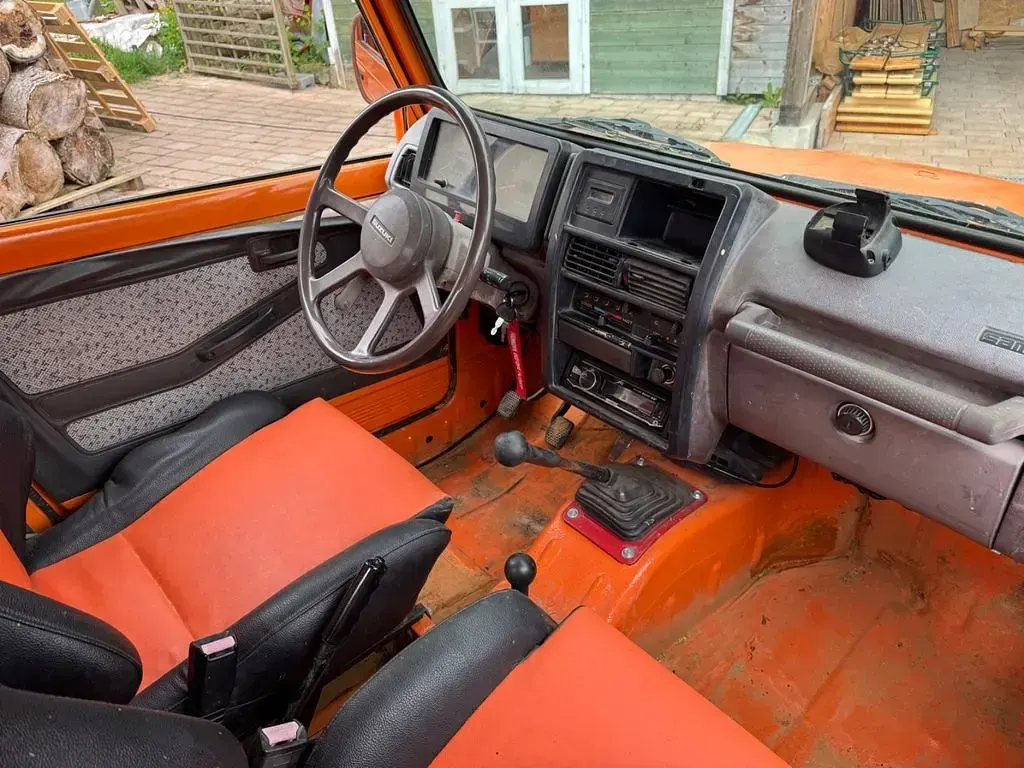 Gebraucht Suzuki Samurai 69 PS (50 kW) 1990 Orange SUV