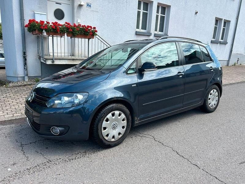 Blau Gebraucht 2012 VW Golf Plus Match Van / Kleinbus | 2.900 € (Superpreis) - Bild 1/4