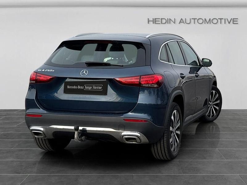 Gebraucht Mercedes GLA250 Progressive 160 PS (117 kW) 2023 Blau SUV