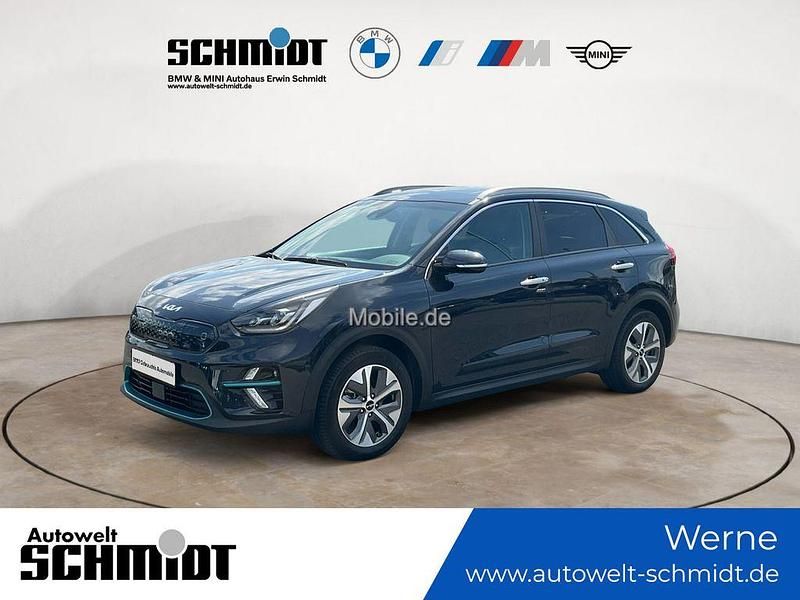 Blau Gebraucht 2021 Kia e-Niro Vision SUV | 21.789 € (Guter Preis) - Bild 1/4