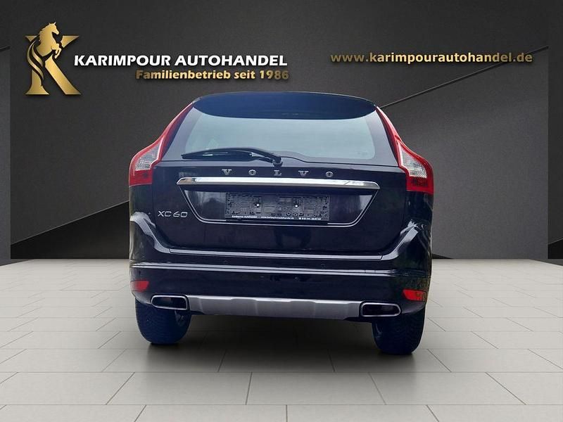 Gebraucht Volvo XC60 Summum 190 PS (139 kW) 2016 Schwarz SUV
