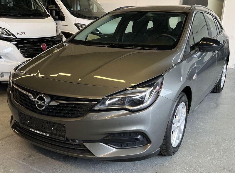 Grau Gebraucht 2022 Opel Astra Edition Kombi | 11.299 € (Guter Preis) - Bild 1/4