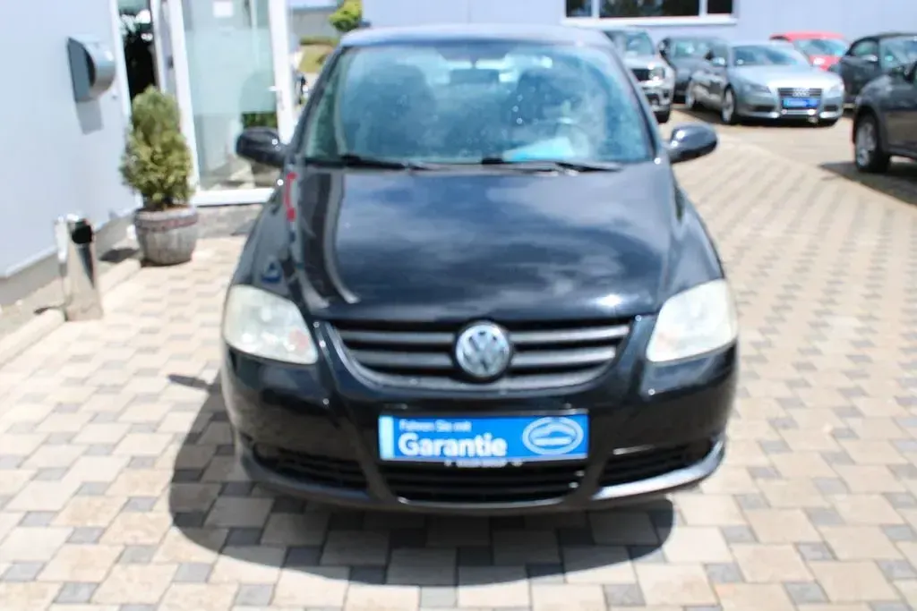 Gebraucht VW Fox Refresh 54 PS (39 kW) 2009 Schwarz Kleinwagen