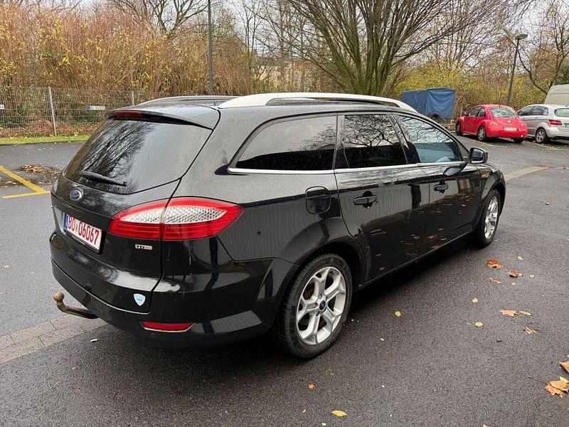 Gebraucht Ford Mondeo Titanium S 140 PS (102 kW) 2008 Schwarz Limousine