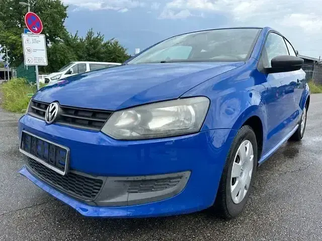 Second-hand VW Polo Trendline 60 CP (44 kW) 2011 Albastru Hatchback