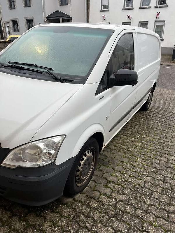 Gebraucht Mercedes Vito 116 PS (85 kW) 2011 Van