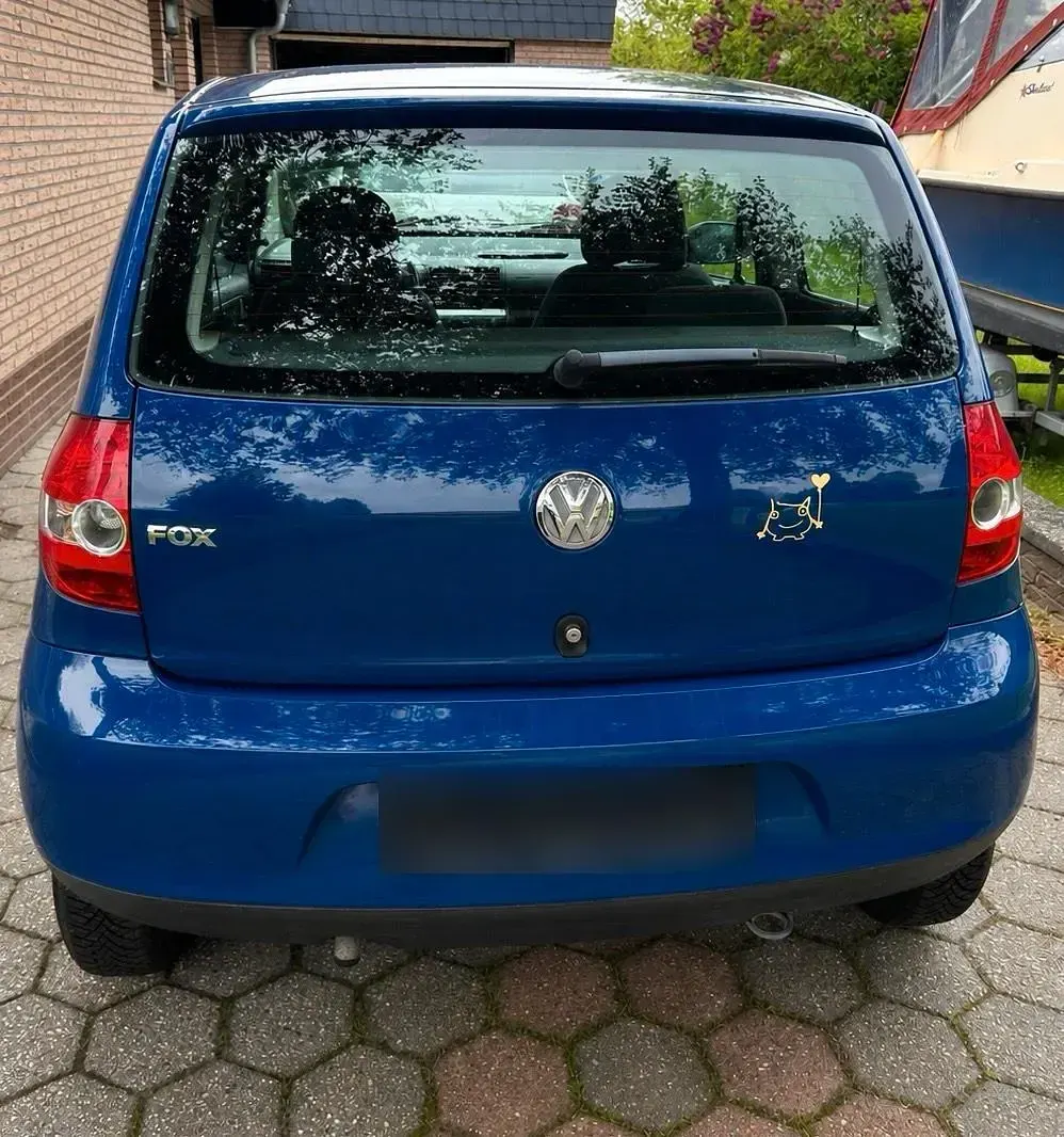 Używany VW Fox 54 KM (39 kW) 2007 Niebieski Hatchback
